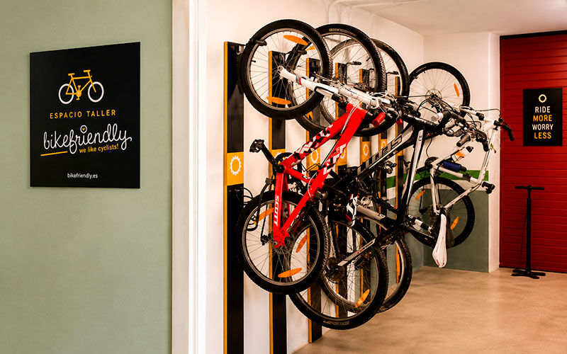 Cicloturismo en Pals, hoteles para ciclistas