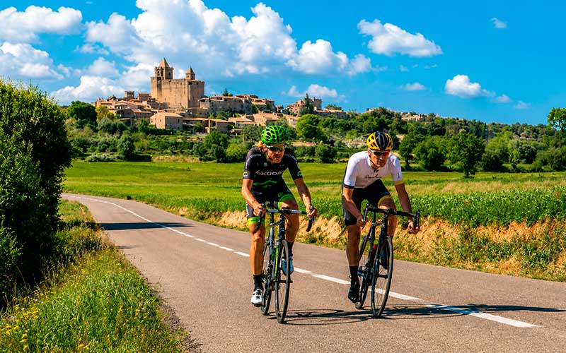 Cicloturismo en Peratallada, hoteles para ciclistas