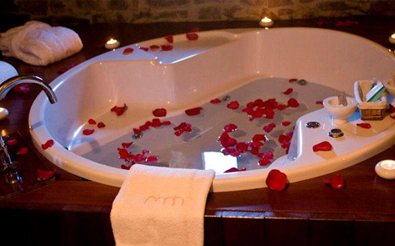 Hotels per a parelles amb jacuzzi privat a Osona