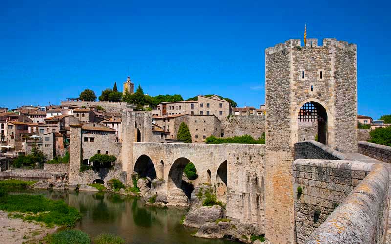 Qué ver y hacer en la Garrotxa: pueblos medievales