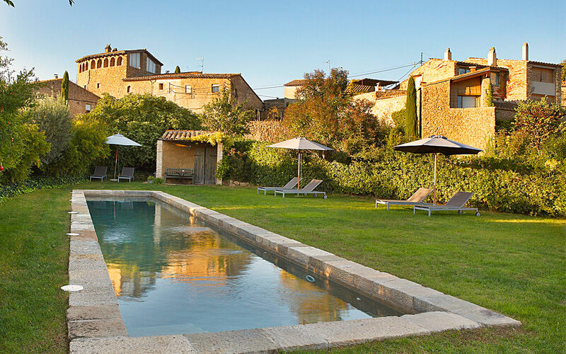 La Plaça de Madremanya, hotel rural pet friendly en Empordà