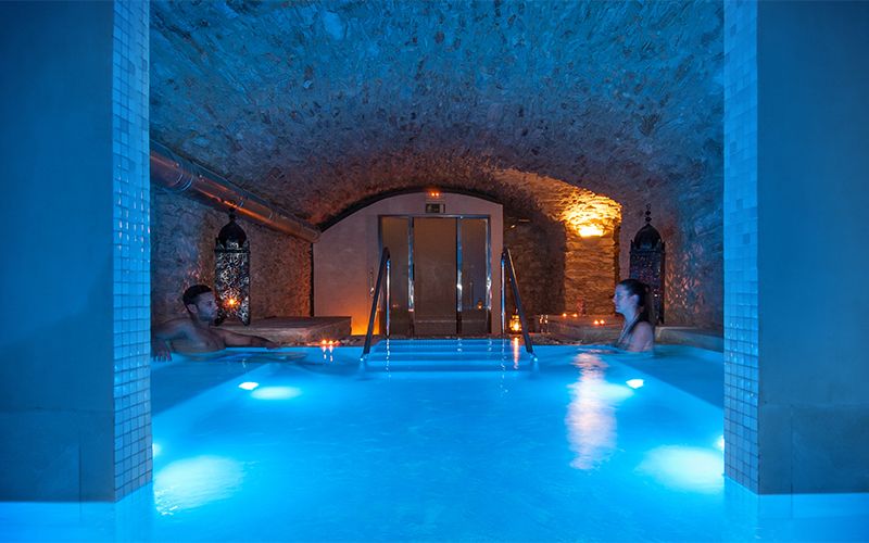 Escapadas románticas con SPA por Sant Jordi