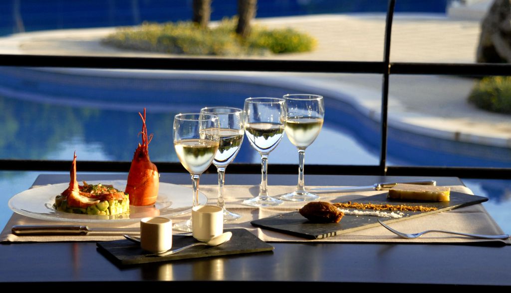 Hotel La Costa Golf & Beach Resort
