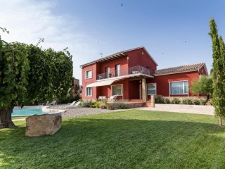 Ca l'Agustina Hotel Rural
